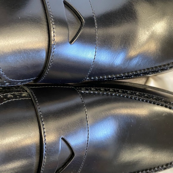 Gucci Mens Calfskin Web Bee Spirit Black Loafers - Picture 7 of 10